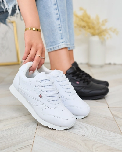 Royalfashion Classic női fehér sportcipő Reurabos