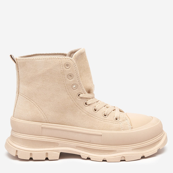 OUTLET Bézs színű, fűzős női csizma lapos sarkú Wertika - Lábbeli