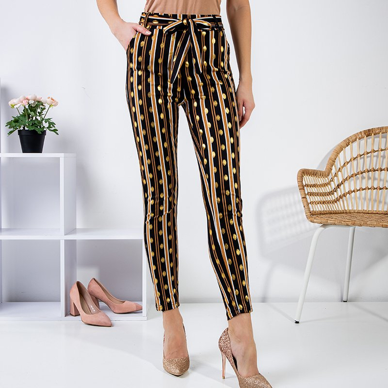 Női fekete nadrág színes csíkokkal - Ruházat