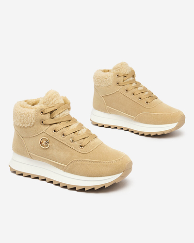 Royalfashion Női szigetelt sportcipő világosbarna színben Cerrto