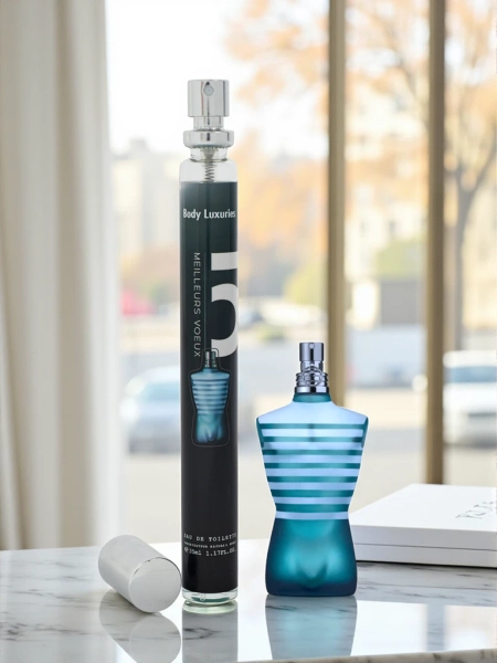 Inspirált férfi Voeux Eau de Parfum