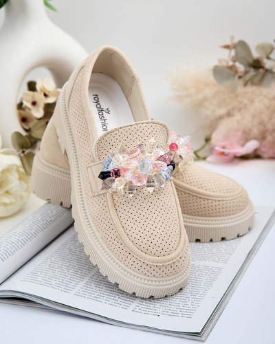 Royalfashion Női mokaszin színes gyöngyökkel Karonia