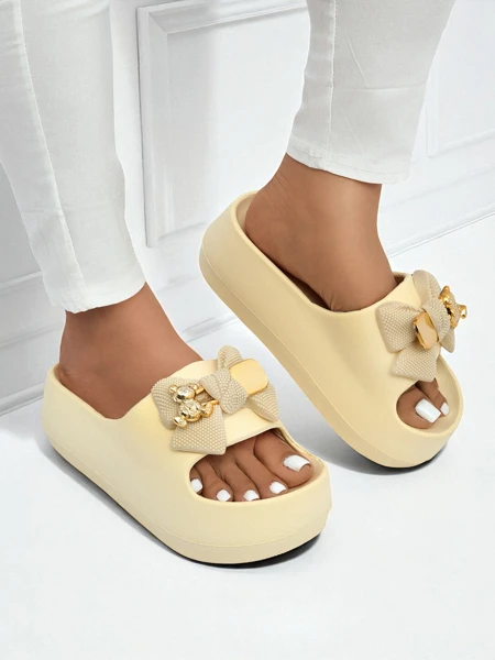 Royalfashion Női gumipapucs dekoratív masnival Alday