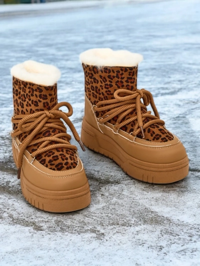 Royalfashion Női csipkés hótaposó Moniuc