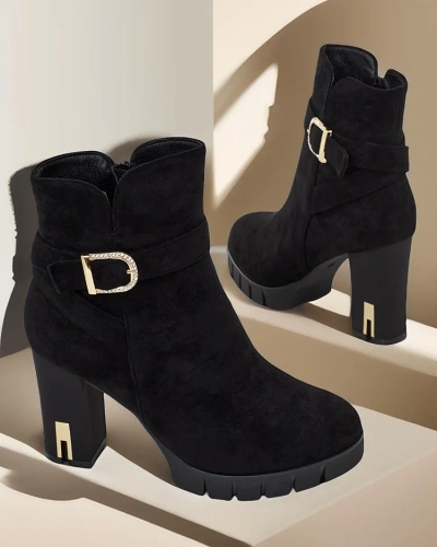 Royalfashion Női magassarkú csizma Molin