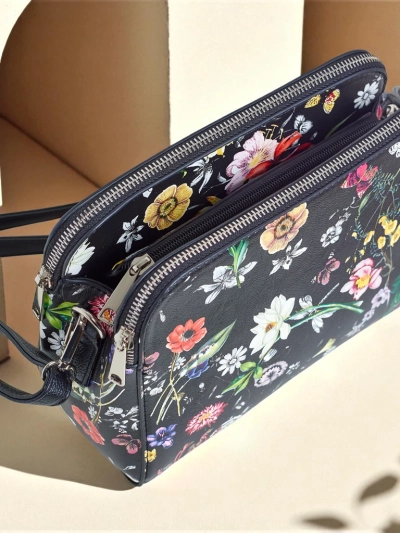 Royalfashion Kis női kézitáska ökobőrből Florentia