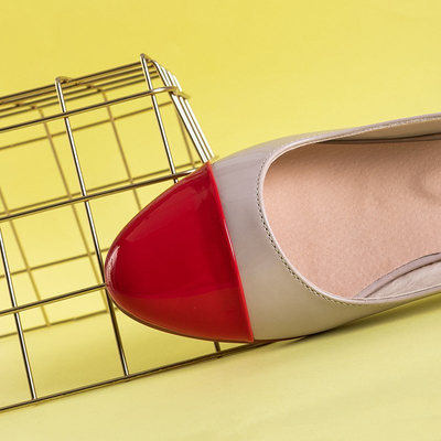 OUTLET Bézs és piros női balerinák nyitott sarokkal Eleaxi - Cipők