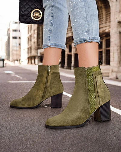 Royalfashion Női magassarkú csizma Venotto