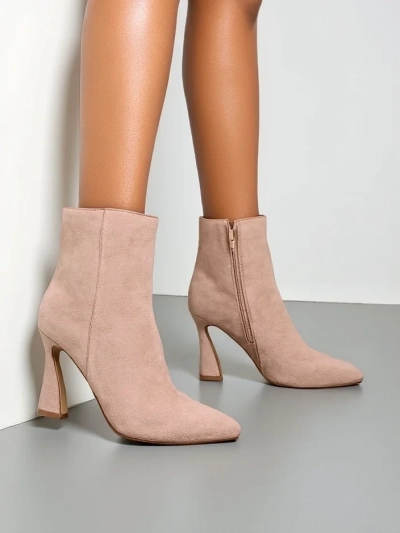 Royalfashion Női stiletto bokacsizma Dipezz