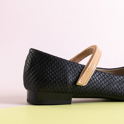 Állati dombornyomású fekete lányos balerinák a Potesa - cipőből