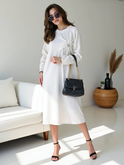 Royalfashion Női midi, oversized anyagú ruha virággal