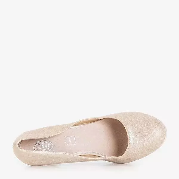 OUTLET Bézs női szivattyúk magas sarkú Mawel - Cipők