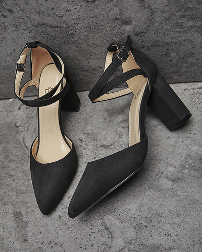 Fekete női tűsarkú cipő Amagy- Lábbeli