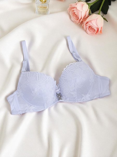 Royalfashion Női push-up csipkés melltartó Sensuelle Lift