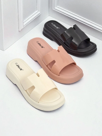 Royalfashion Női papucs vastag talppal Nova Gloss