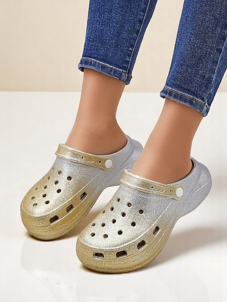 Royalfashion Női gumis nyári szandál kivágásokkal Dellosa