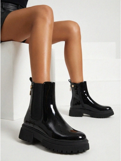 Lakkozott női eco bőr Calebi bokacsizma