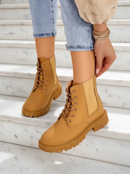 Royalfashion Női Trapperek Sanner