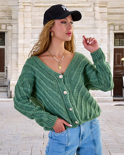 Royalfashion Női kötött pulóver gombokkal