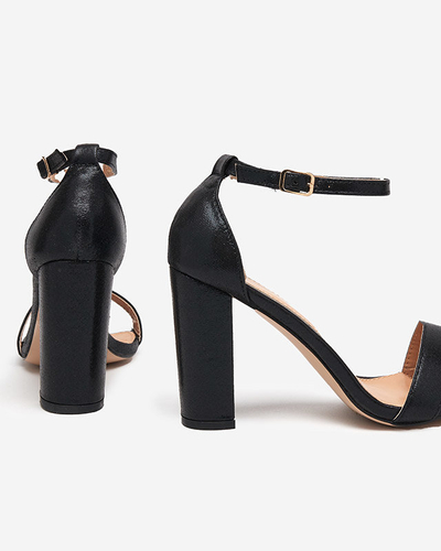 OUTLET Fekete női szandál az Ariassa postán - Lábbeli