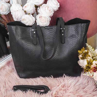 Czarna torebka na ramię z motywem zwierzęcym - Torebki