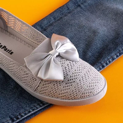 OUTLET Világosszürke női áttört slip - masnival Azaria - Lábbeli