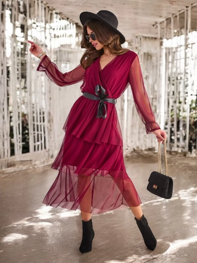 Royalfashion Női hosszú ruha fodrokkal