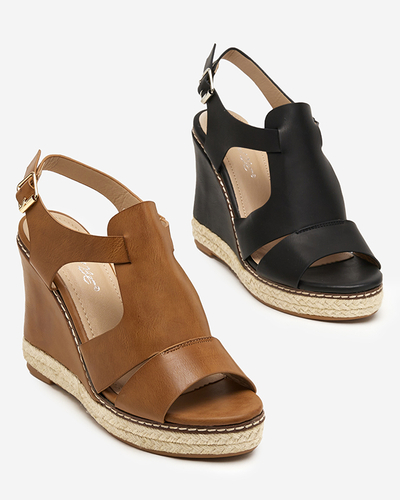 OUTLET Világosbarna női szandál magas éken Clack - Shoes