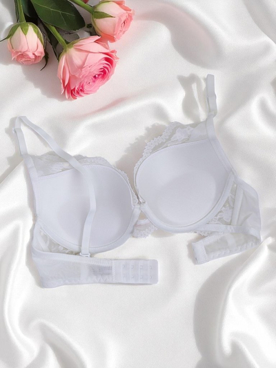 Royalfashion Női push-up csipkés melltartó Luna Push-Up