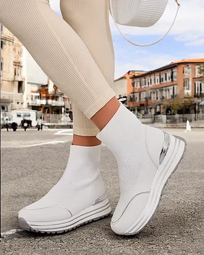 Royalfashion Női sportos magas tornacipő Wisoi