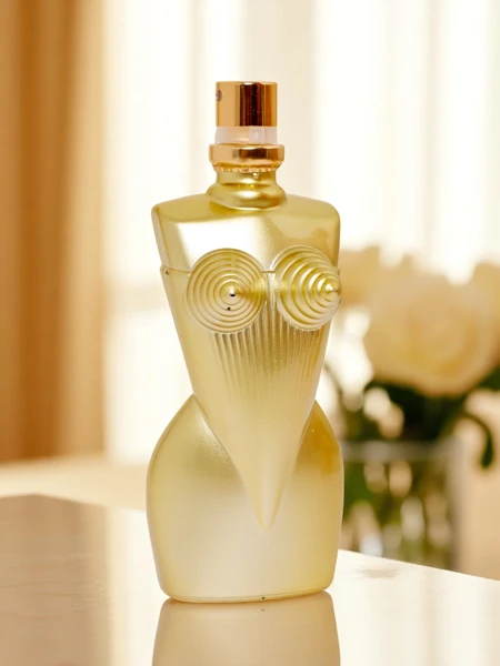 Inspirált női eau de parfum NO. 8126