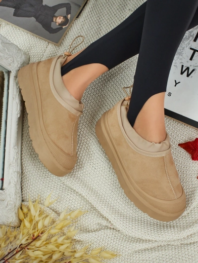 Rövid női a'la hócsizmák Velisee