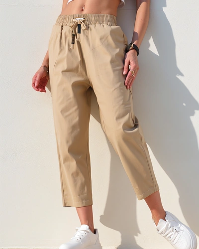 Royalfashion Egyszerű női szövetnadrág 7/8