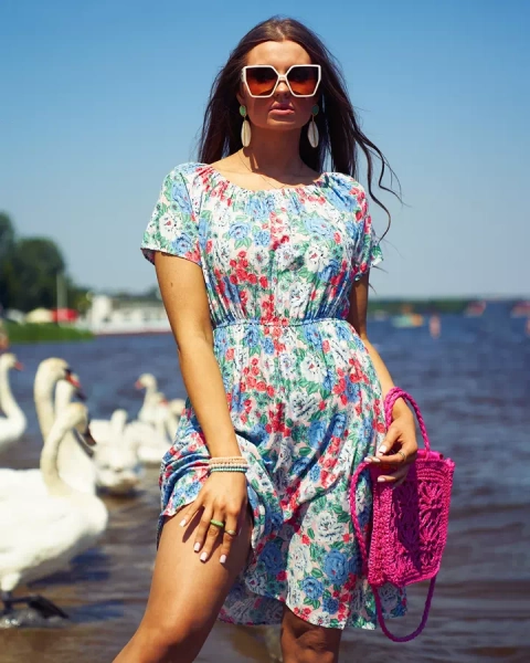 Royalfashion Női virágos miniruha a'la hiszpanka kék színben