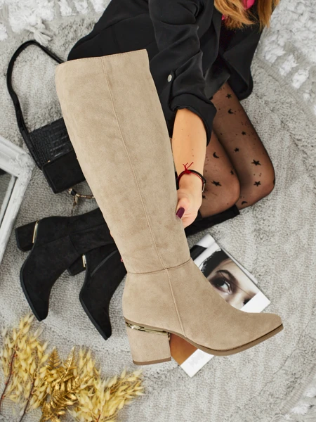 Női öko velúr csizmák vastag sarokkal Niefio