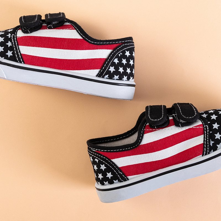 Fekete gyerekcipők csillagokkal Marbas - Lábbeli