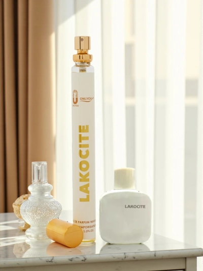 Lakocite ihlette női Eau de Parfum
