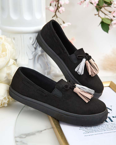 Royalfashion Női mokaszinok bojtokkal Bererto