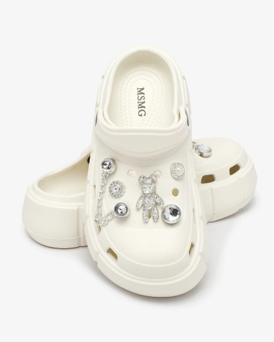 Royalfashion Fehér áttört női flip-flop cirkóniás díszítéssel Afuccia