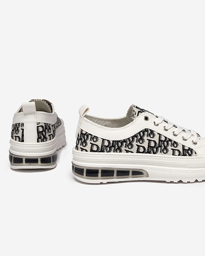 OUTLET Női fehér mintás tornacipő Neriwas platformon - Lábbeli