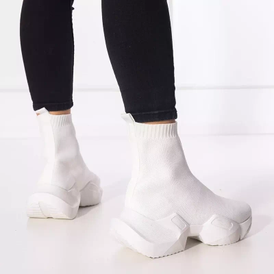 OUTLET White Gohi női magas sportcipő - Lábbeli