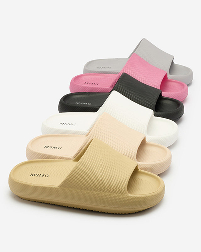 Royalfashion Női gumi flip-flop dombornyomással khaki színben Okeris