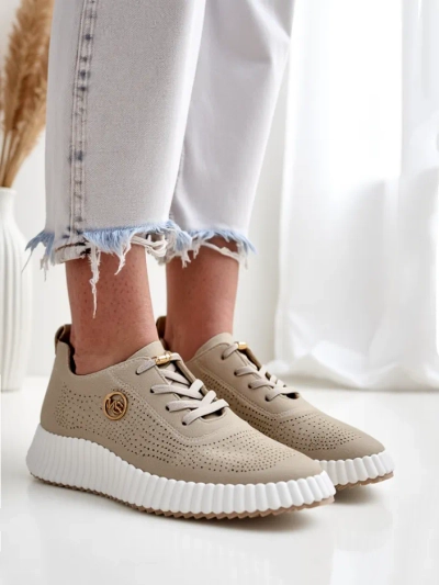 Royalfashion Női sportos perforált sneaker Tobin