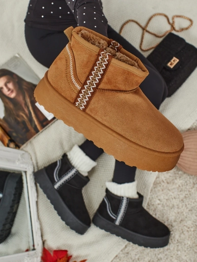 Pravel rövid női hócsizmák