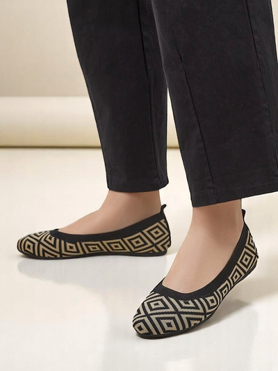 Royalfashion szövetből készült női balettcipő geometrikus mintával Mérték
