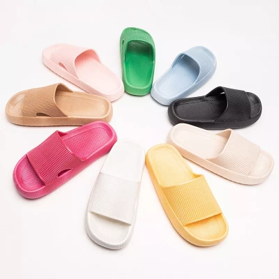 OUTLET Kék színű gumipapucs Olinda dombornyomással - Lábbeli