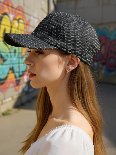 Royalfashion Shine Stitch Sapka