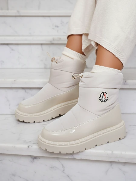 Royalfashion Női csúszós hócsizma krém színben Ireda