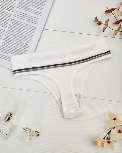 Royalfashion Női tanga bugyi felirattal
