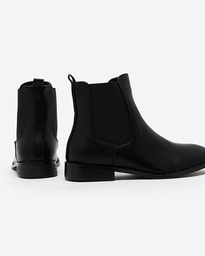 Royalfashion Fekete női csizma a'la sztyblety díszítéssel Ederte